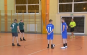 Rozpoczecie meczu przez zawodnikow z Dziadowic
