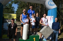 Zawodnicy na podium. 