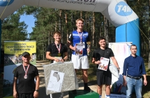 Mężczyźni na podium 