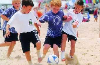 beach-soccer-kids